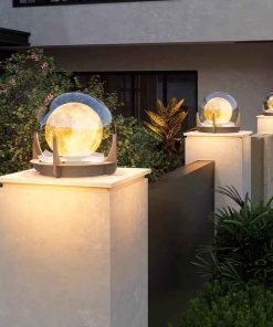 Đèn Cổng Hình Mặt Trăng Năng Lượng Mặt Trời | LEDTOT DTC 82RK