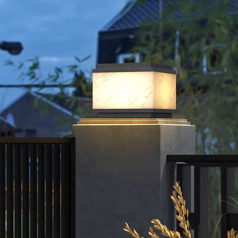 Đèn Cổng Thiết Kế Tinh Tế Năng Lượng Mặt Trời | LEDTOT DTC V7QK - Ảnh 3