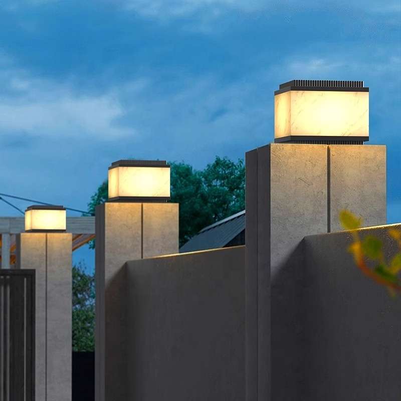 Đèn Cổng Thiết Kế Tinh Tế Năng Lượng Mặt Trời | LEDTOT DTC V7QK - Ảnh 4