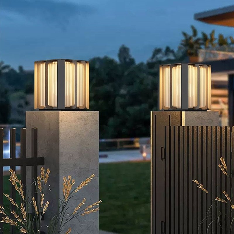 Đèn Cột Cổng Năng Lượng Mặt Trời Kiểu Bắc Âu | LEDTOT DTC 39PL - Ảnh 3