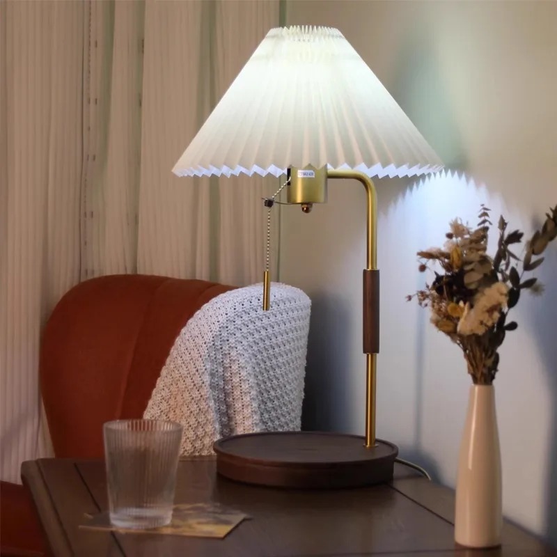Đèn Ngủ Retro Mỹ Chụp Xếp Ly Sạc Không Dây | LEDTOT DN 37PL - Ảnh 2