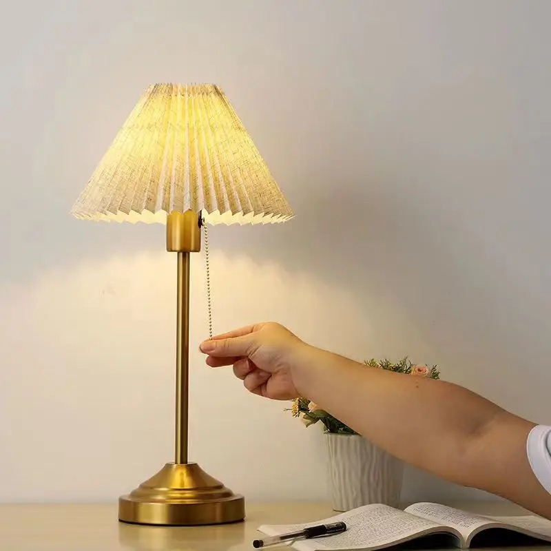 Đèn Ngủ Vải Xếp Cao Cấp Sang Trọng | LEDTOT DN 82QM - Ảnh 2