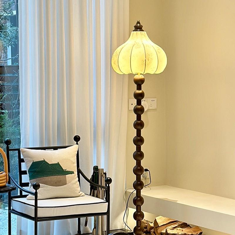 Đèn Sàn Gỗ Tự Nhiên Kiểu Pháp Cổ Điển | LEDTOT DS 71QP