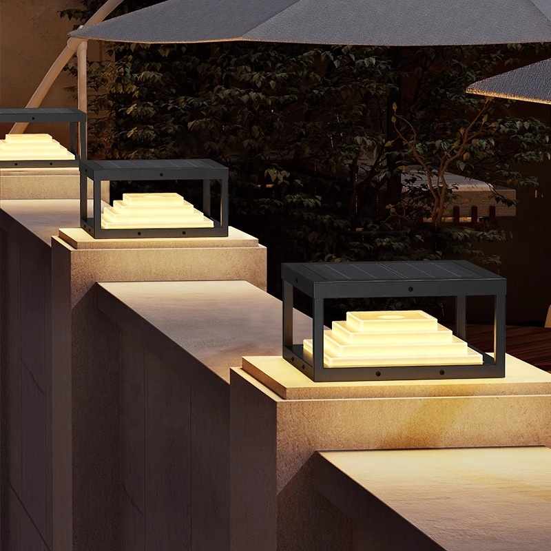 Đèn Trụ Cổng Năng Lượng Mặt Trời Cho Biệt Thự | LEDTOT DTC 92XM