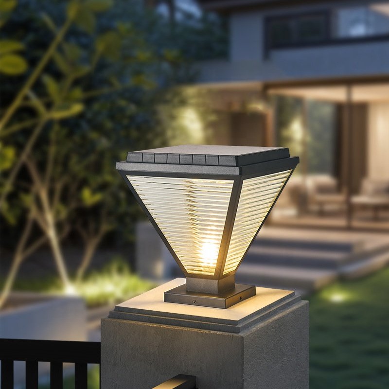 Đèn Trụ Cổng Năng Lượng Mặt Trời Kiểu Cách | LEDTOT DTC 39PK