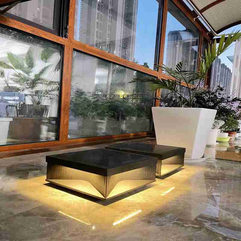 Đèn Trụ Cổng Trang Trí Năng Lượng Mặt Trời | LEDTOT DTC 73LD - Ảnh 2